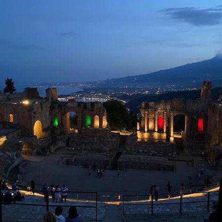 Casa Ariadne Giardini Naxos Eksteriør billede