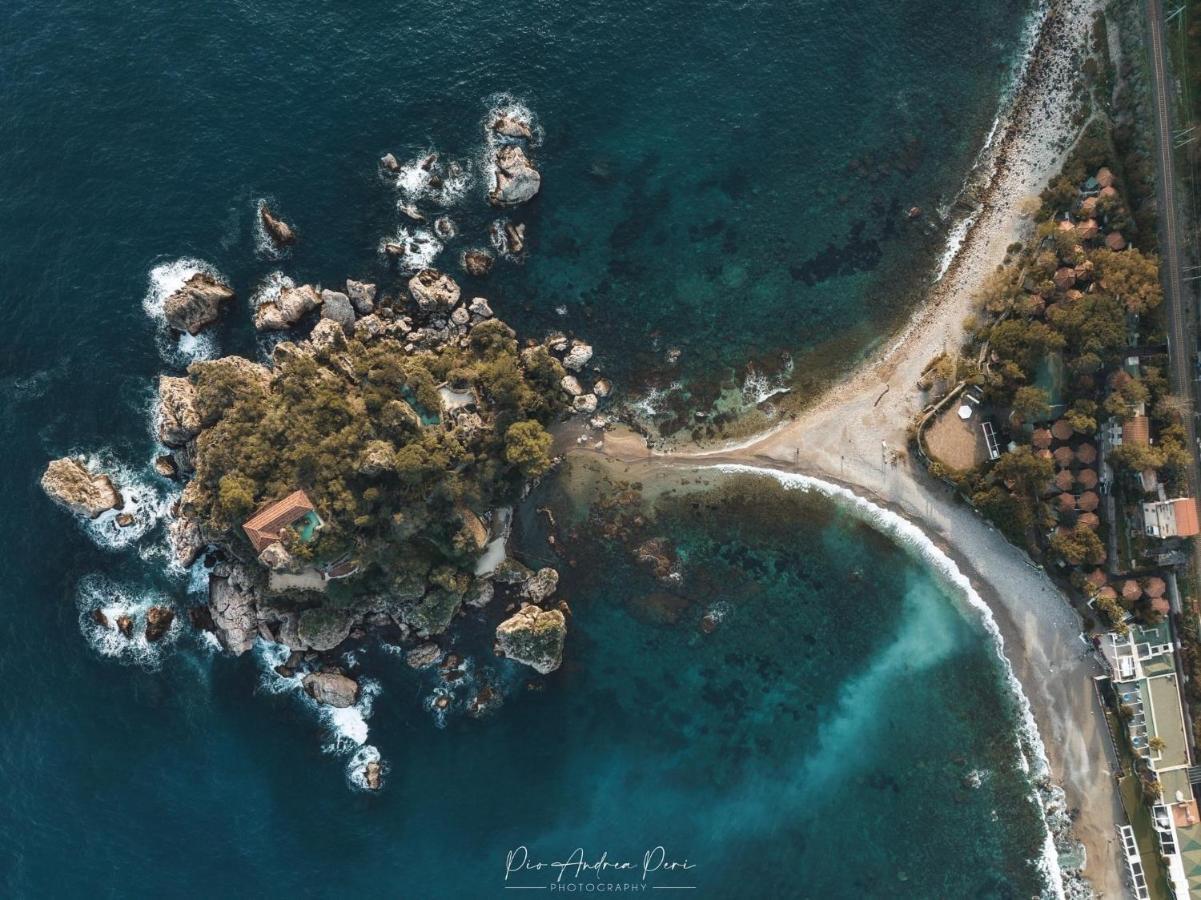 Casa Ariadne Giardini Naxos Eksteriør billede